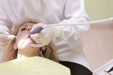 chirurgien dentiste